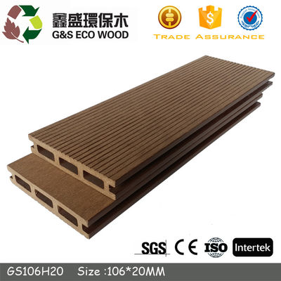 Ketahanan UV WPC Hollow Decking Kolam Renang Anti Slip Decking Komposit Plastik Kayu