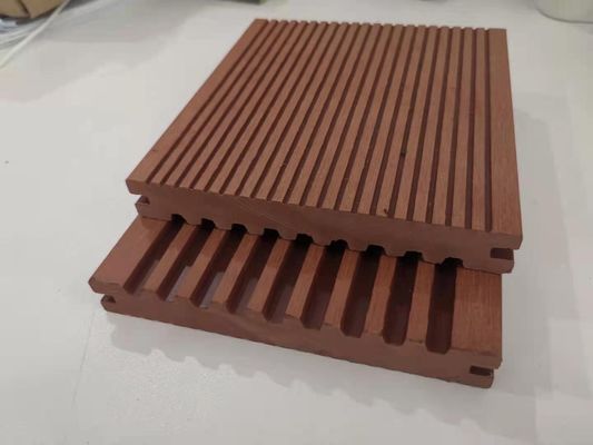 Stabilitas Warna 3,6M WPC Solid Decking 140 X 21mm Kayu Kayu Komposit Plastik 3,6m