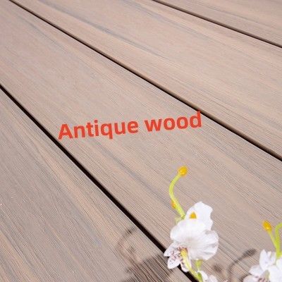 Tahan Garam WPC Co Extrusion Decking Plastic Deck Lumber 146 X 22mm